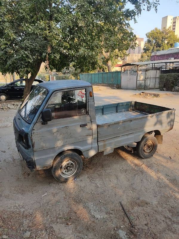 Suzuki pickup 1982 chamber, F-6/1, Islamabad 4