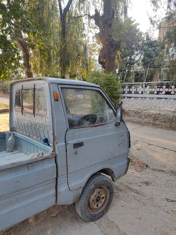 Suzuki pickup 1982 chamber, F-6/1, Islamabad 5