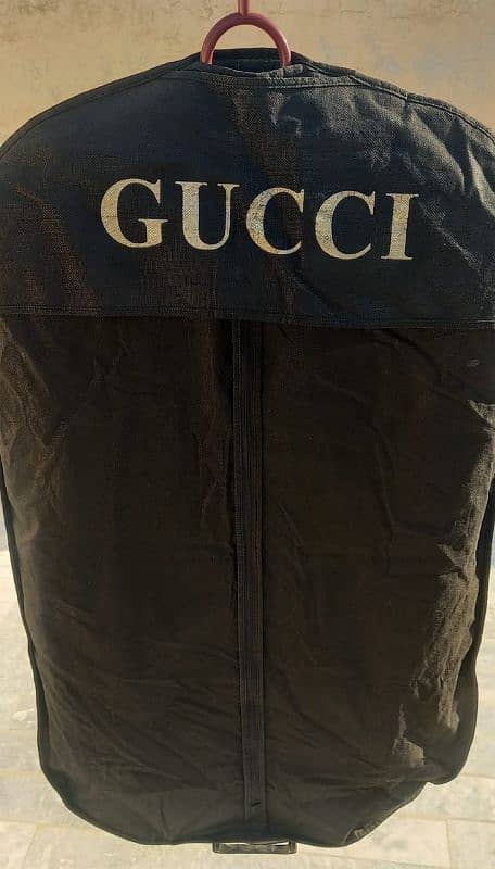 2 piece Gucci suit for sale 4