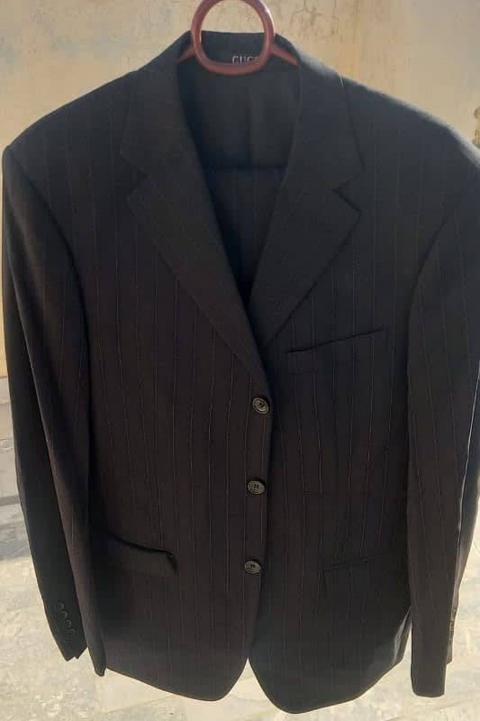 2 piece Gucci suit for sale 5