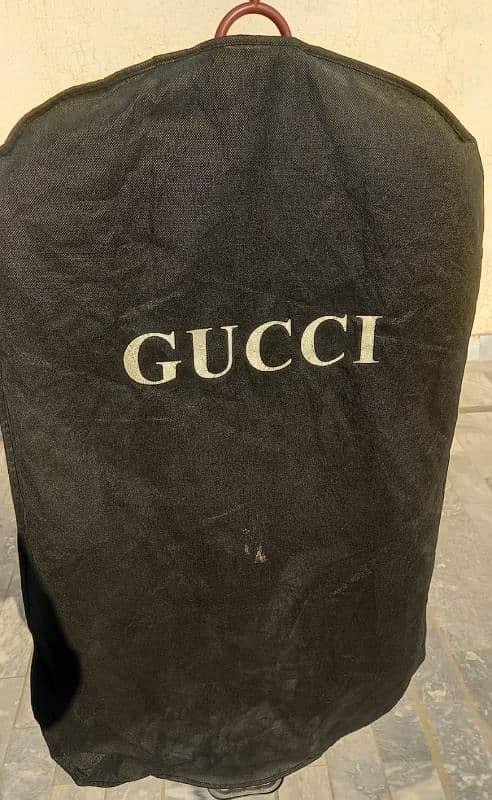 2 piece Gucci suit for sale 6