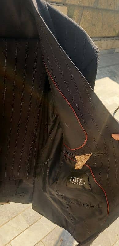 2 piece Gucci suit for sale 8