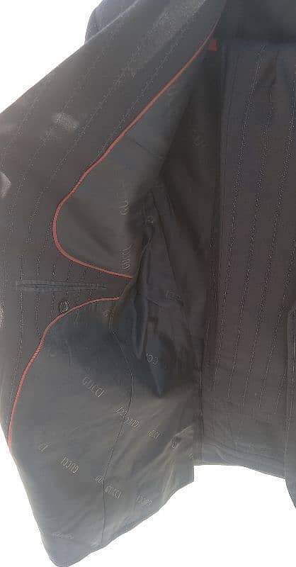 2 piece Gucci suit for sale 9