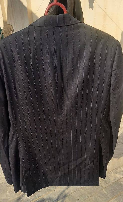 2 piece Gucci suit for sale 13