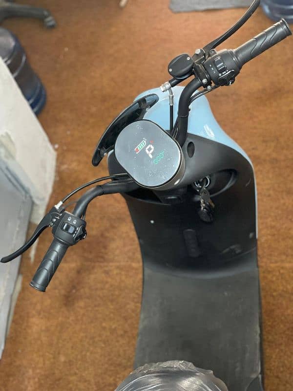 Super star Alexa Electric Bikes,Electric Scooter,Electric Scooter 2025 7