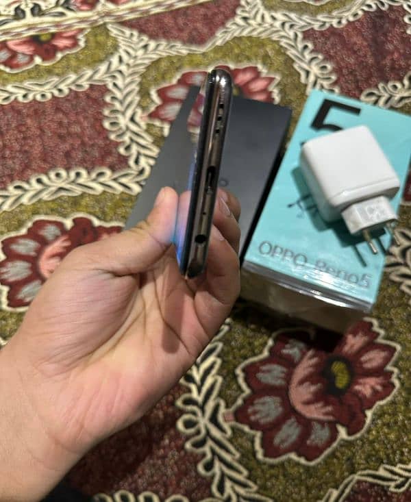 Oppo Reno 5 10/9 condition 2