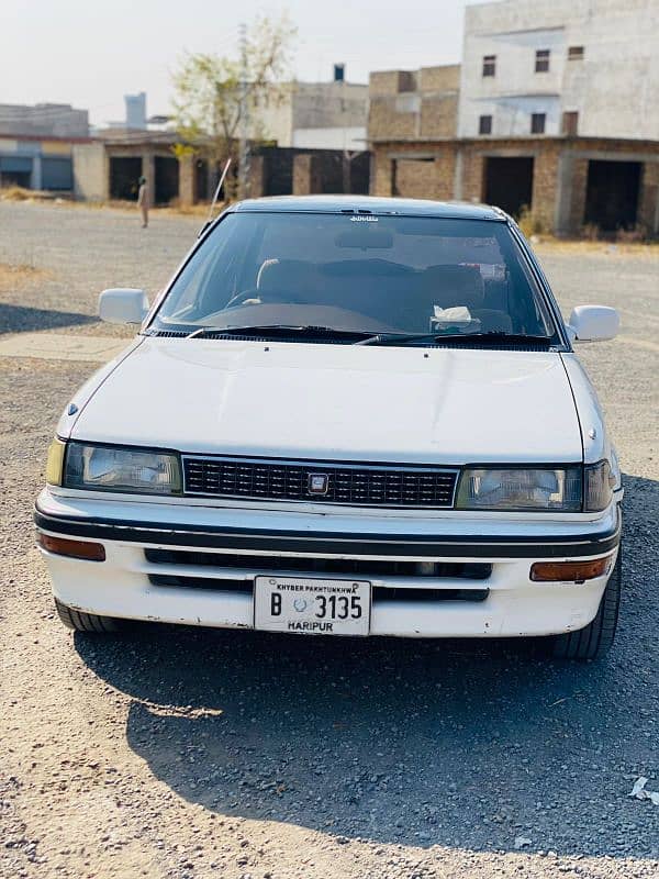 Toyota Corolla SE Limited 3