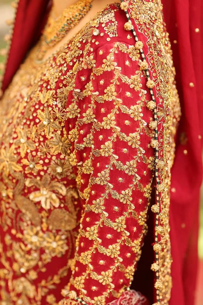 Bridal Lehenga | Wedding Dress | Barat Dress | Designer Dress 2