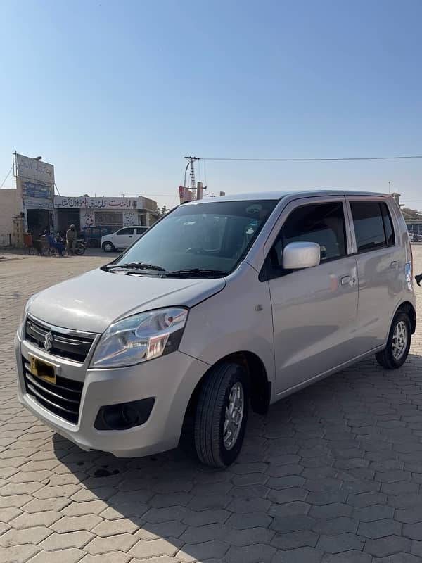 Suzuki Wagon R 2018 3