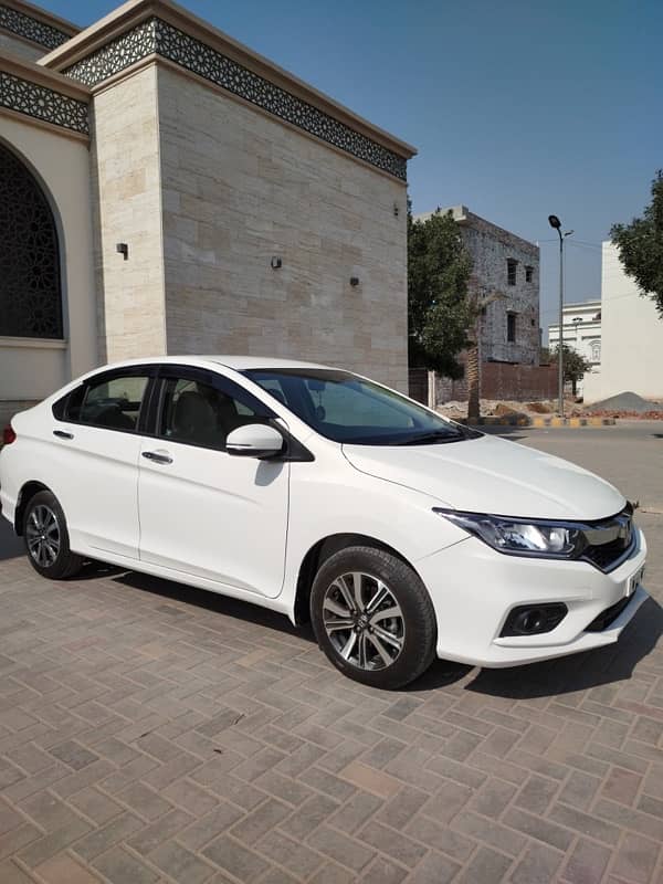 Honda City Aspire 2024 1.5 full option 3