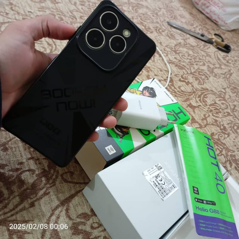 Infinix Hot 40 0