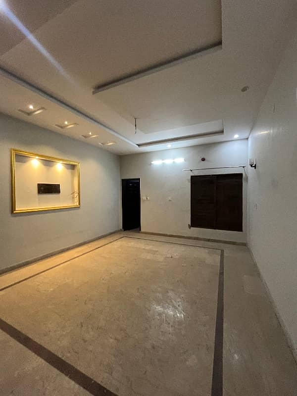 Buy A Centrally Located 18 Marla Upper Portion In Marghzar Officers Colony 9