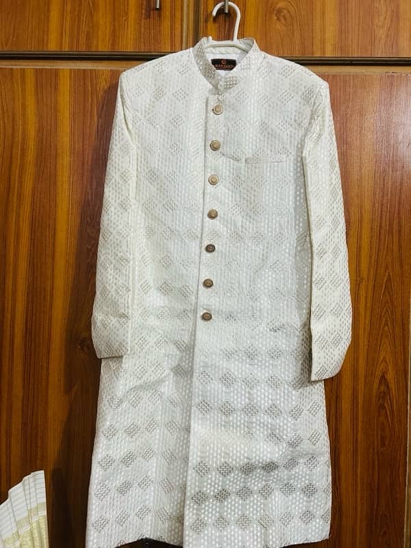 Groom off-white sherwani 0