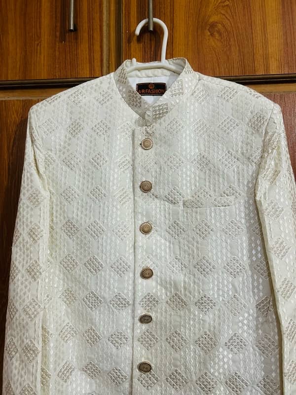 Groom off-white sherwani 1