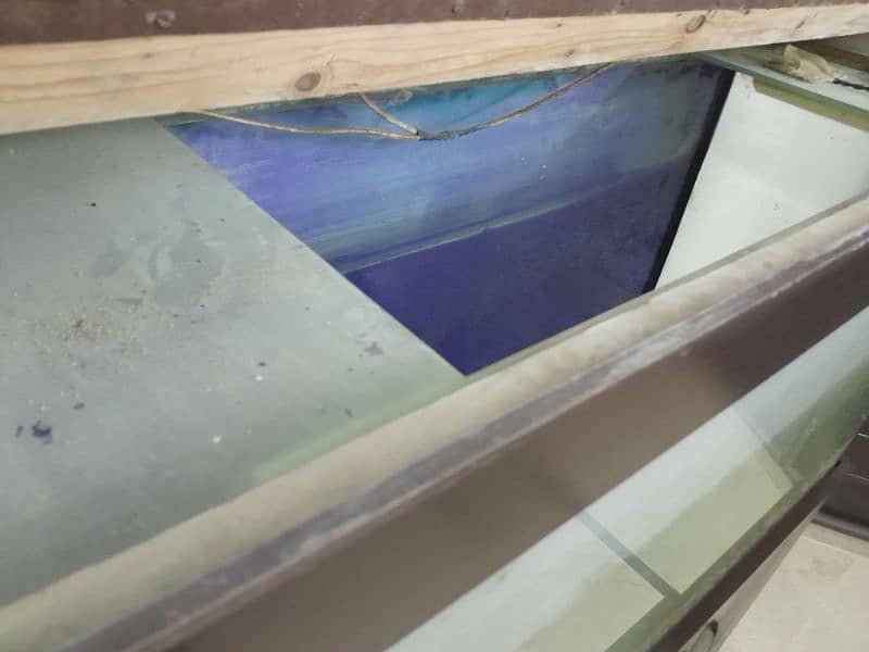 4ft Aquarium plus 3 cabinet shelf 2