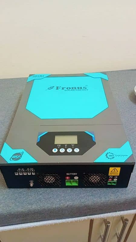 fronus pv 3200 hybrid solar inverter 0