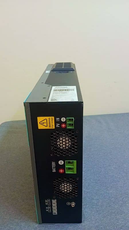 fronus pv 3200 hybrid solar inverter 3