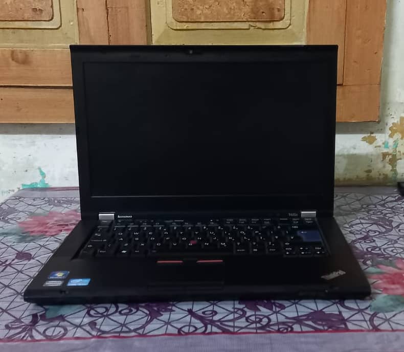 Lenovo Thinkpad T420s | Core i5 2nd Generation | 8GB RAM | 320 GB HDD 0