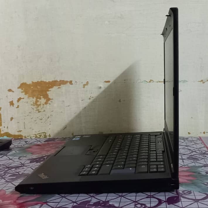 Lenovo Thinkpad T420s | Core i5 2nd Generation | 8GB RAM | 320 GB HDD 6