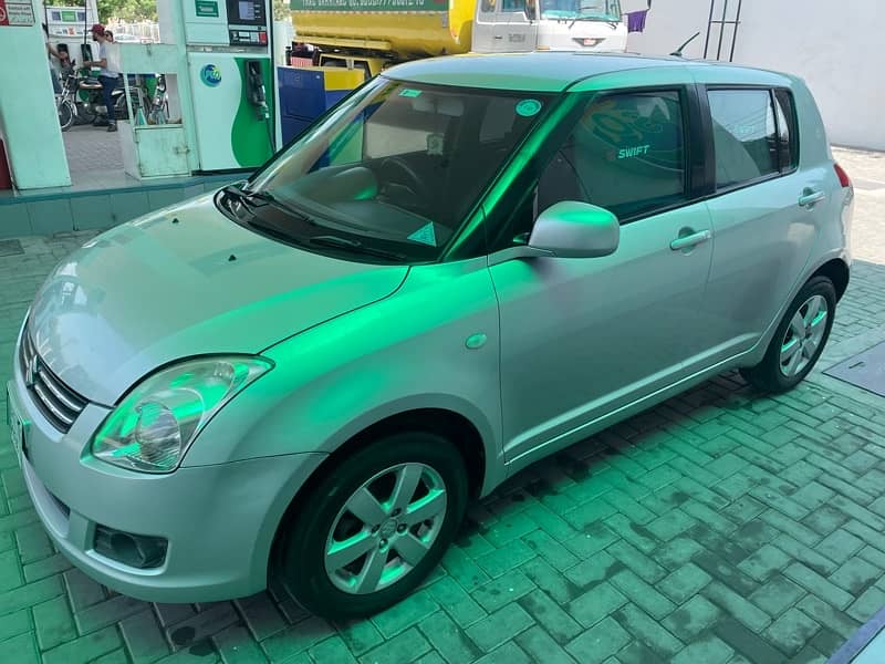 Suzuki Swift 2013 6