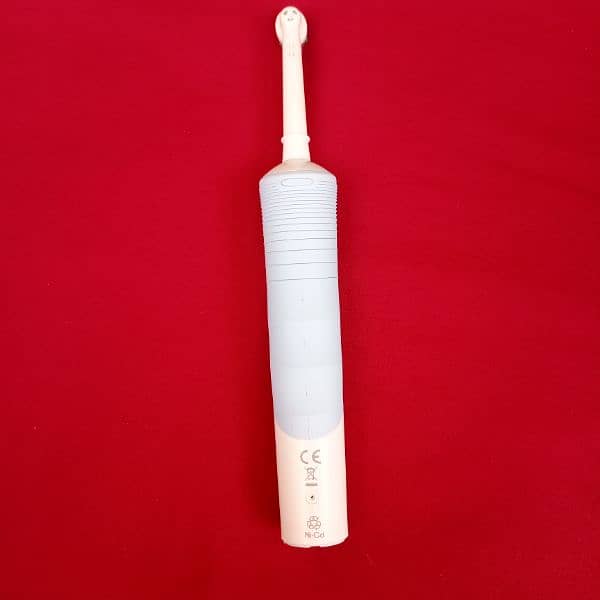 Oral B electric toothbrush Made in Germany 5