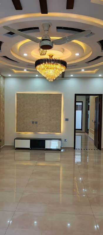 10 Marla Brand New Luxury Design House Available For Sale In Janiper Block Bahria Town Lahore 3