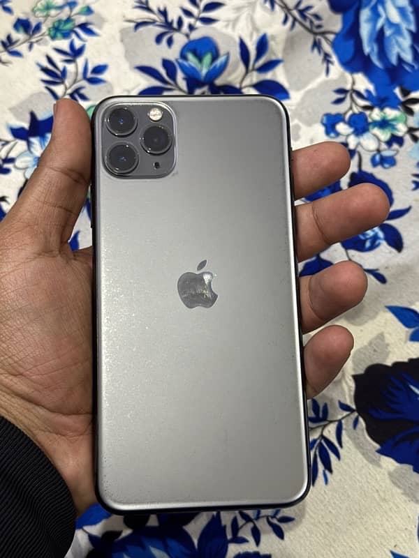 Iphone 11 pro max 0