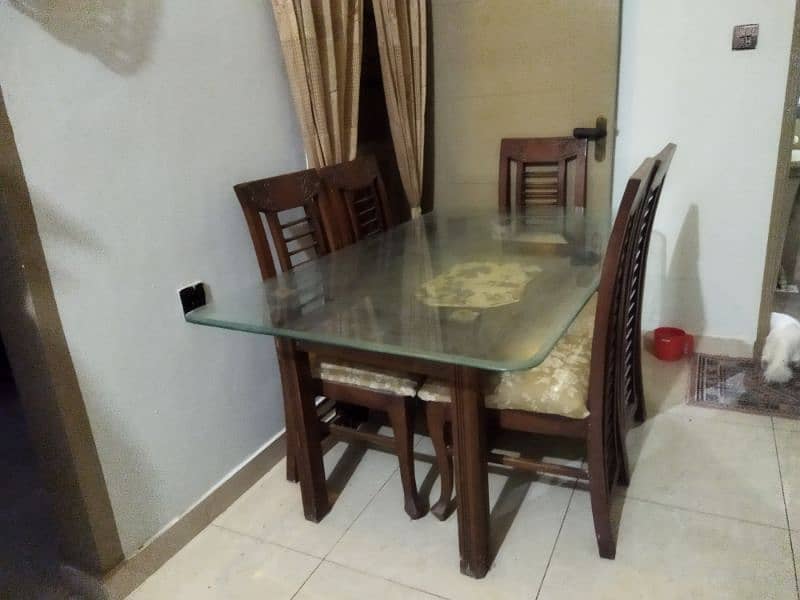 dining table with 6 chairs 1