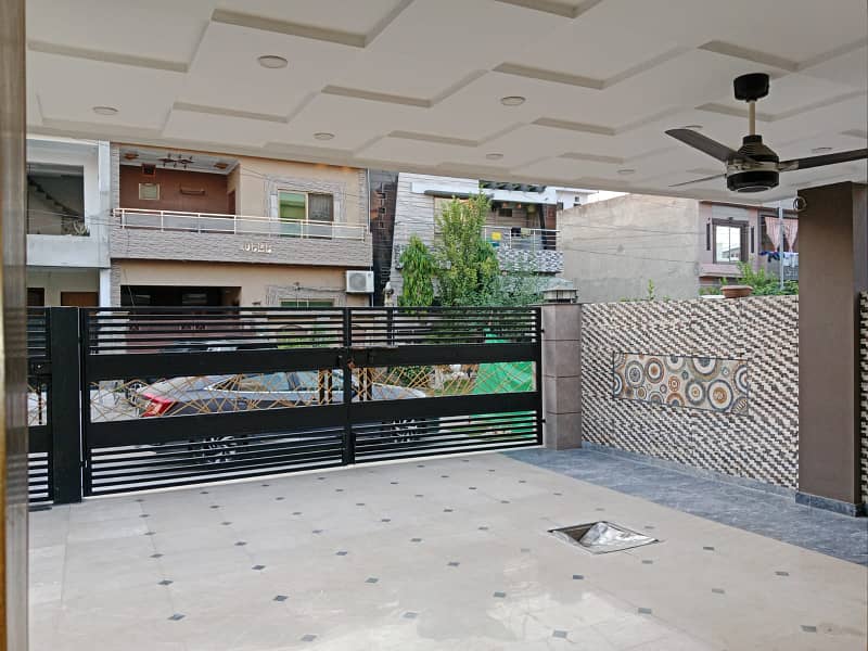 Marvelous-05 Marla House for Sale in Park View City Lahore 2