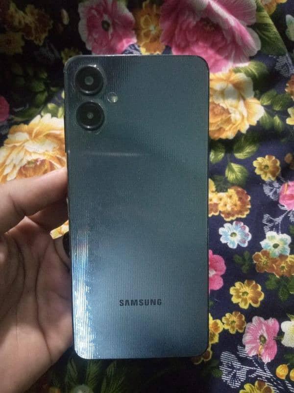 Samsung A06 1