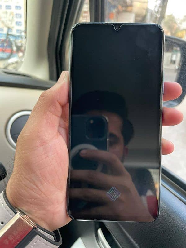 vivo S1 10/9 urgent sale 1