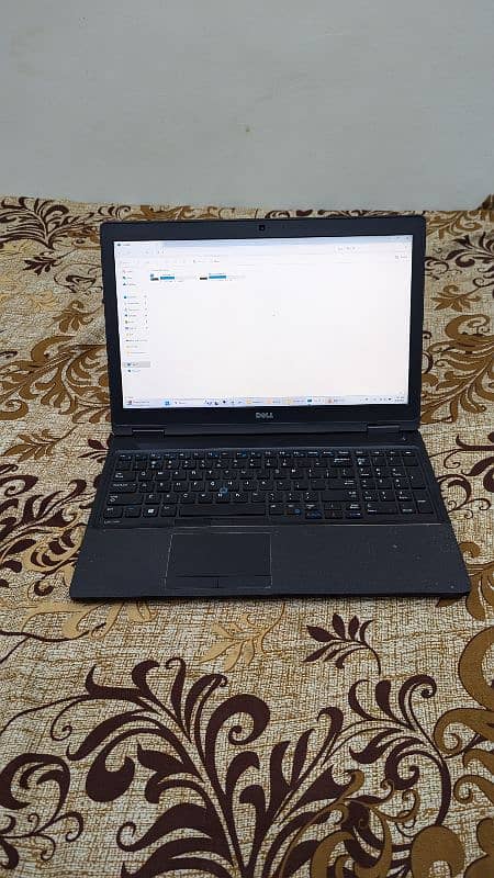 Dell 5580 Core i7 7th Gen Ram 16gb SSD 256gb 11