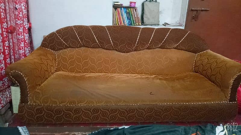 3+2+1 seater sofa in best condition 3