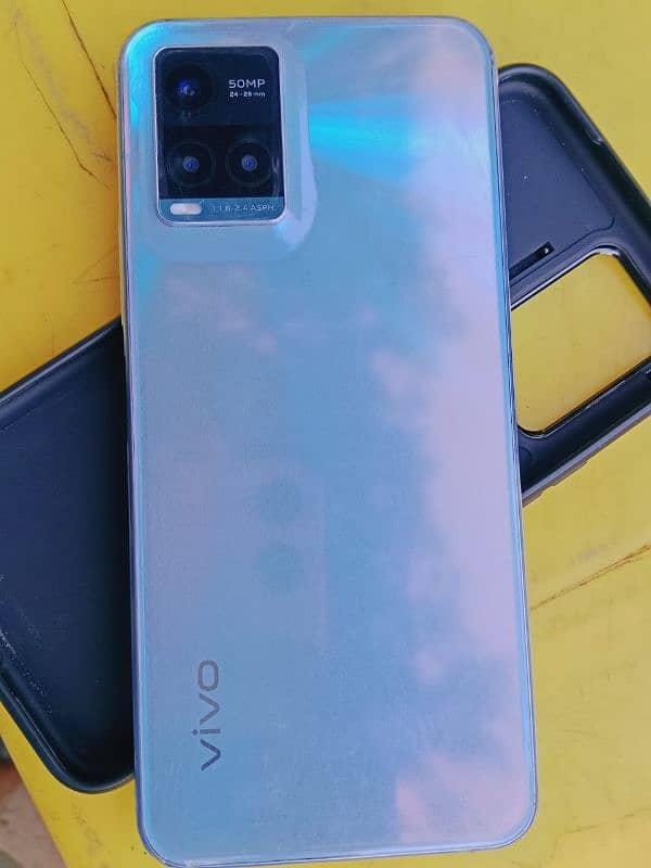 vivo y33s 7