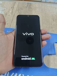 vivo y15