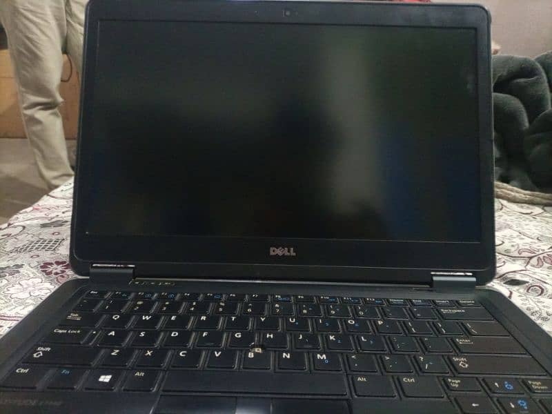 Dell latitude E7440 i5 4 gen 4