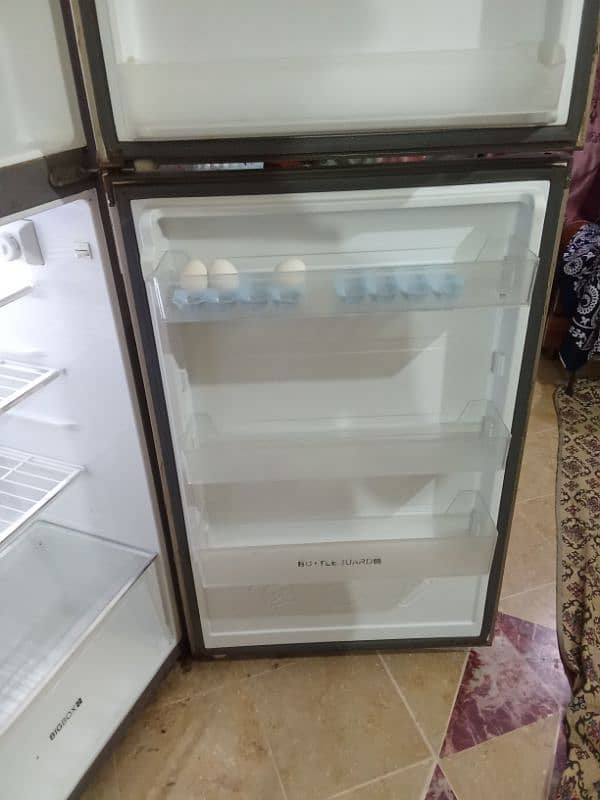 Haier refrigerator 2 Doors 1