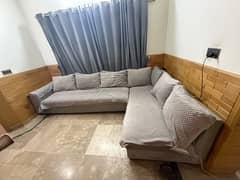 L shapped sofa for sale along chushionds