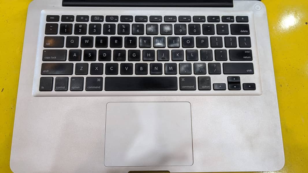 Macbook PRO 2011 LATE For Sale,Best Price Whatsapp 03162234697 4