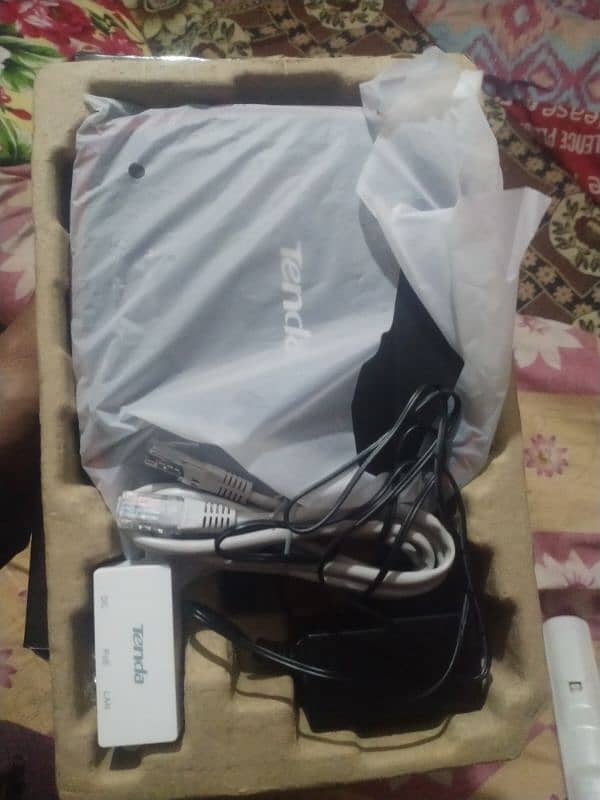 Tenda Ap4 Router for sell 1