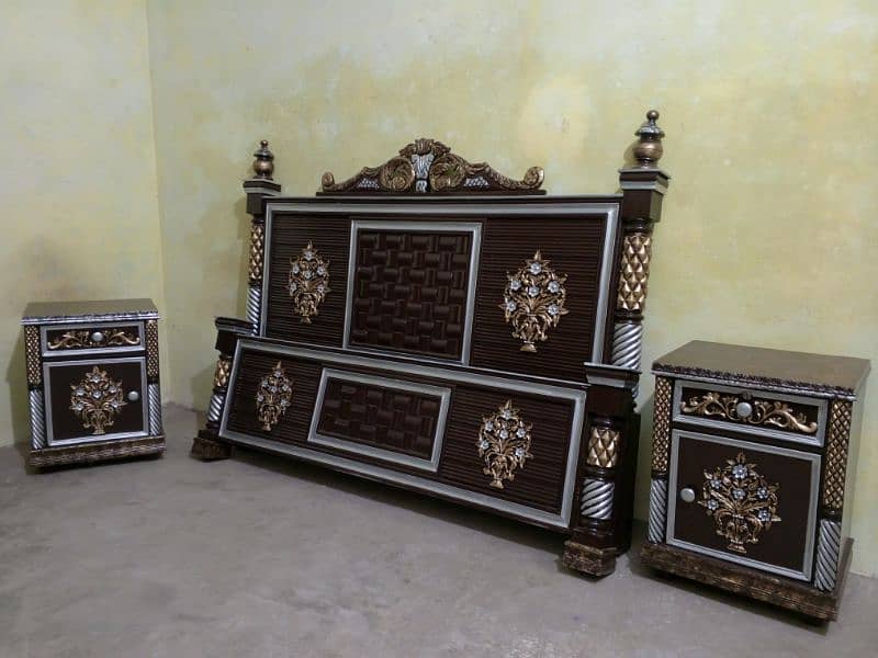 beautiful complete jahaz bed set solid wooden for sale in Lahore 2