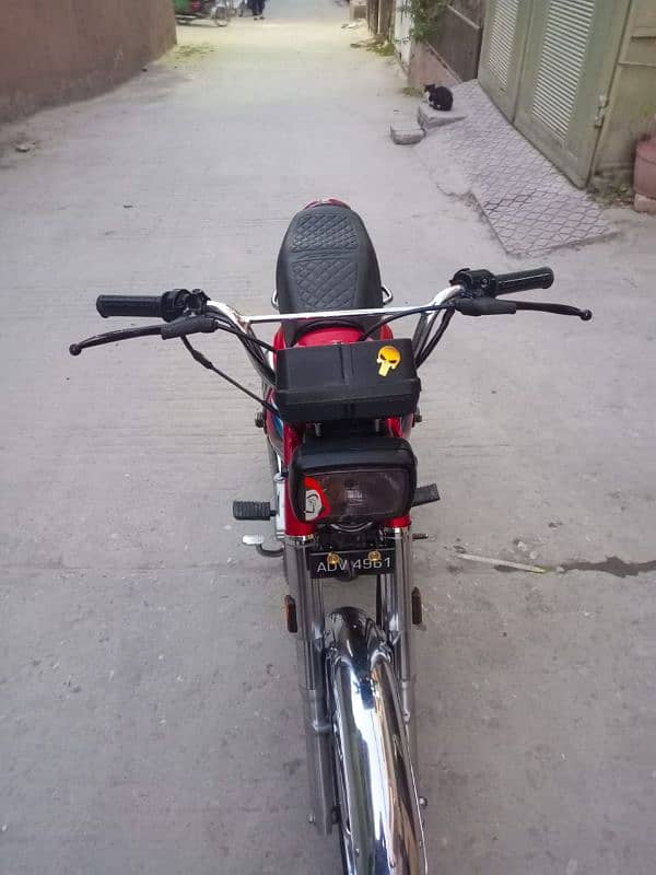 Honda 125 /Original black colour 4