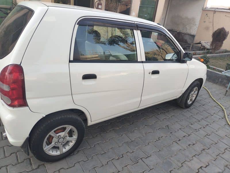 Suzuki Alto 2010 4