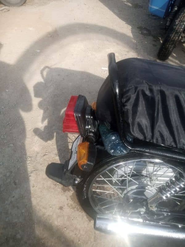 Unique 2019 model Bilkul Sheesha bike ha 12