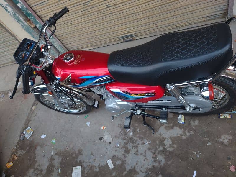 Honda CG 125 2024 Red 10/10 Condition 11