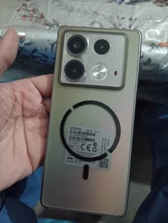 Infinix note 40 8/256 lush condition