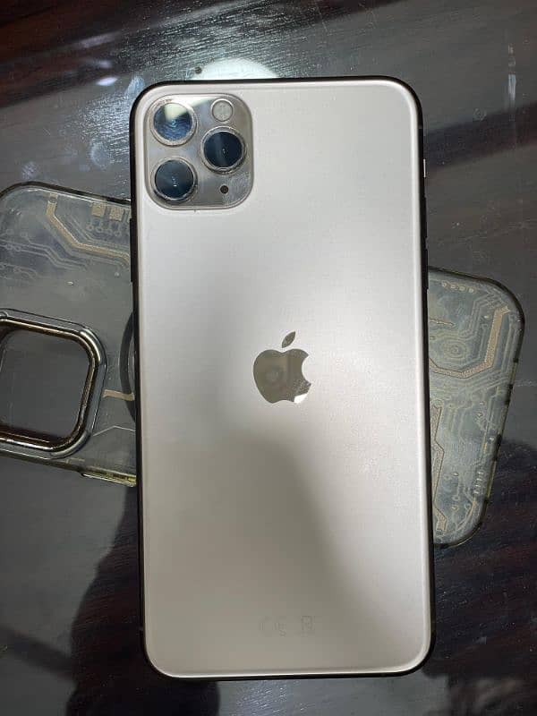 iPhone 11 pro max non pta factory unlock 256GB Golden 1