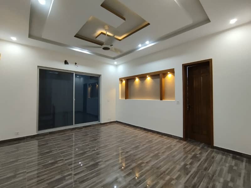 Beautiful Ultra Modern 1 Kanal House Available For Sale in DHA Phase 6 N Block 9