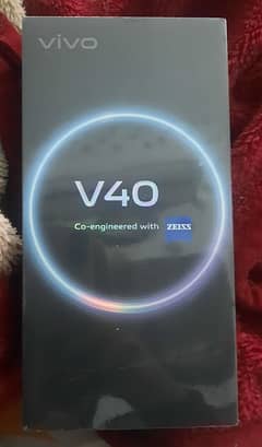 Vivo V40