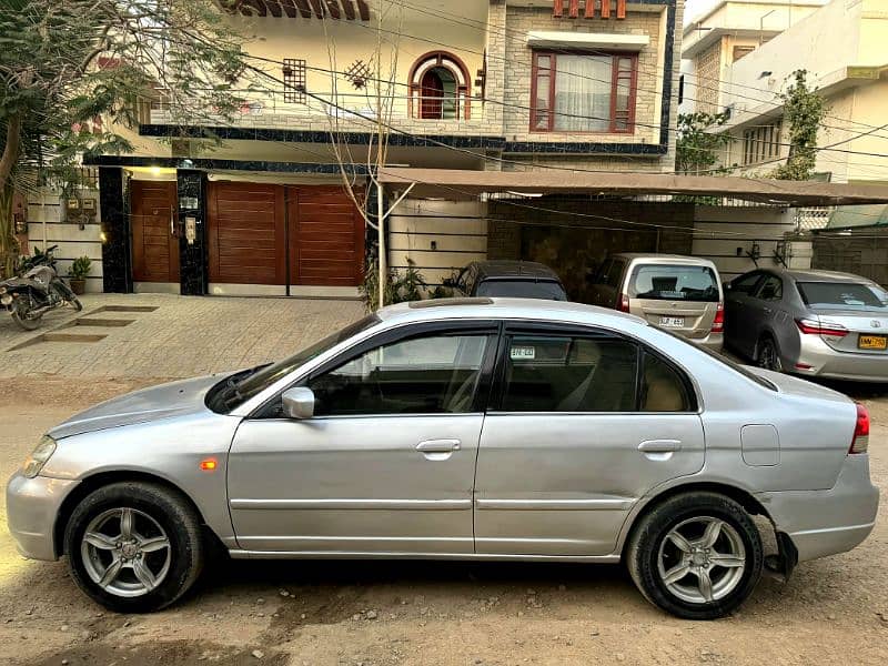 Honda Civic Oriel 2004 Automatic Full option 4